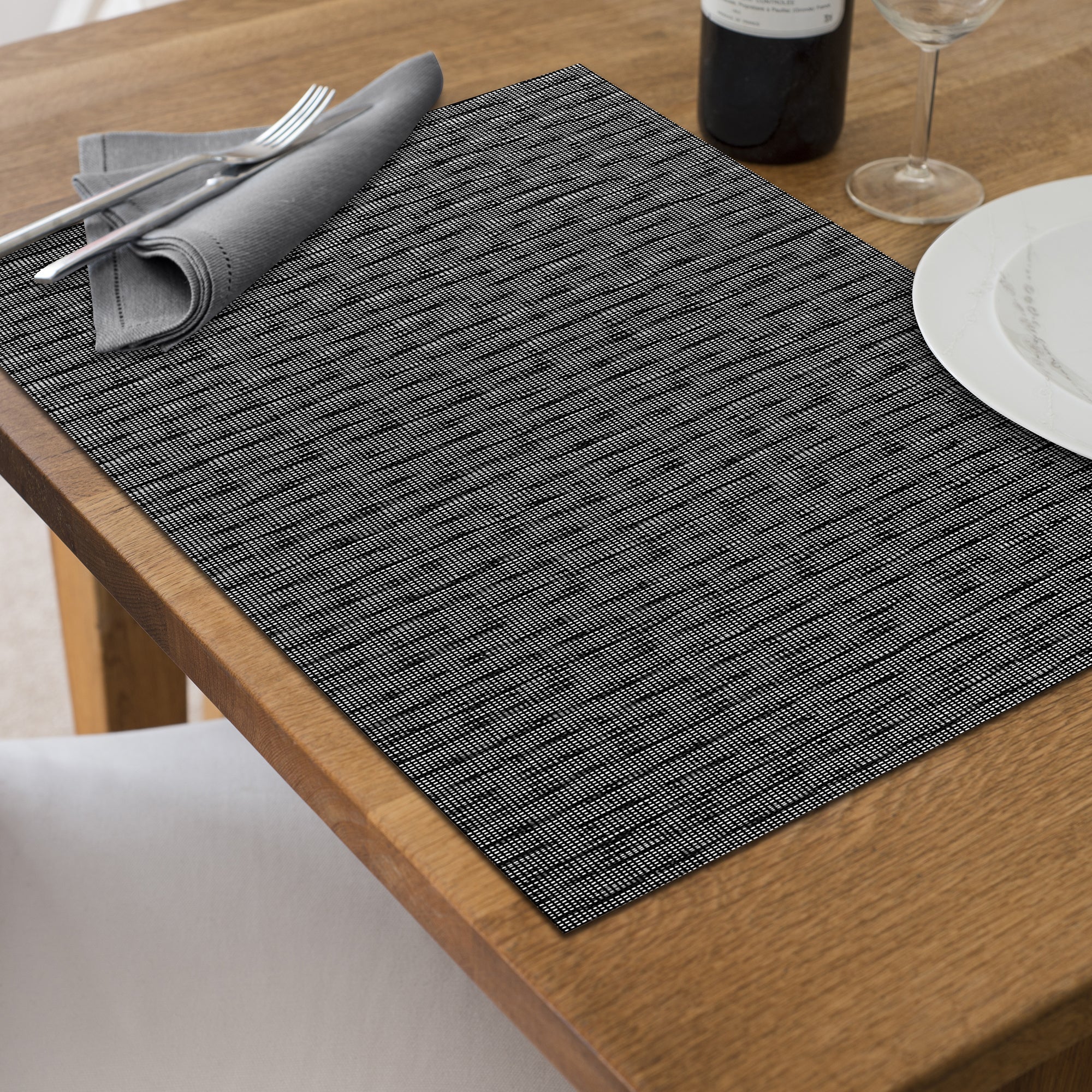 Black Textstyle Woven PVC Placemat Set of 12 – Modern Table Decor, Durable Mats