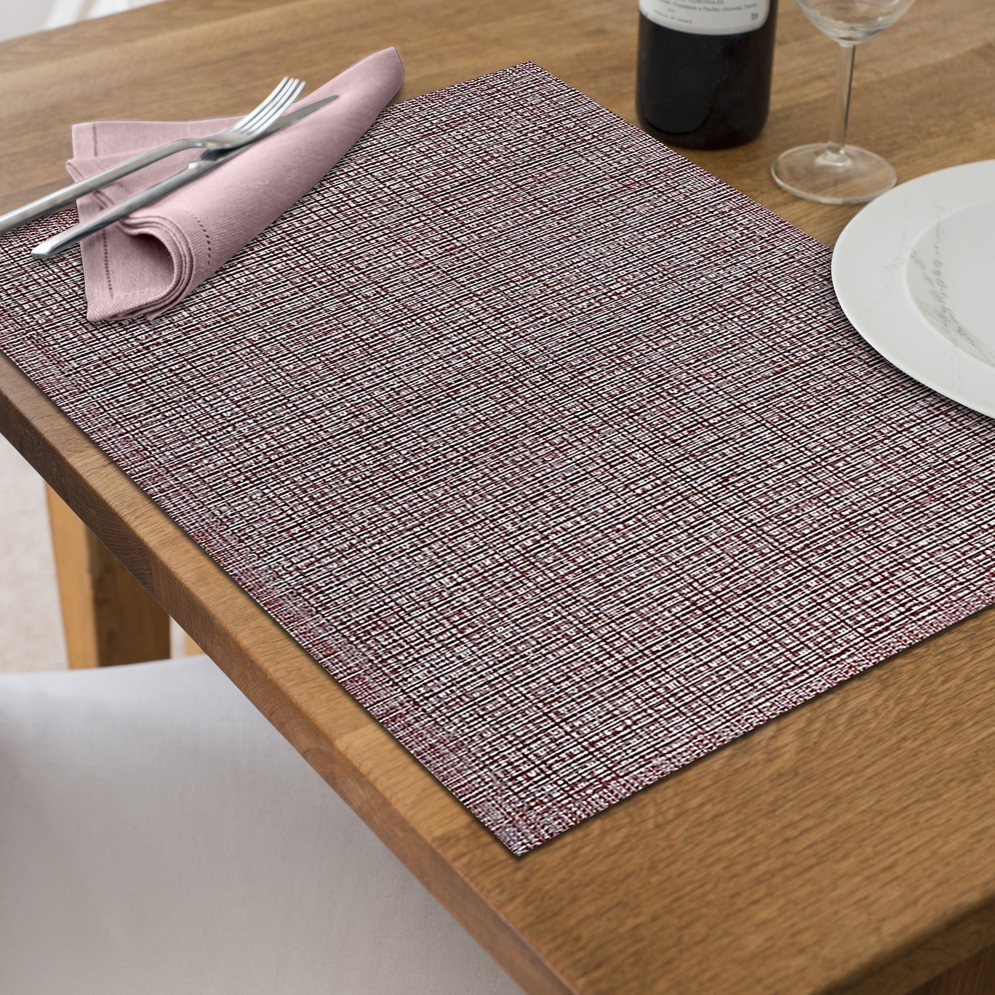 Red Lurex Woven PVC Placemat Set of 12 – Sparkling Table Decor, Durable Mats