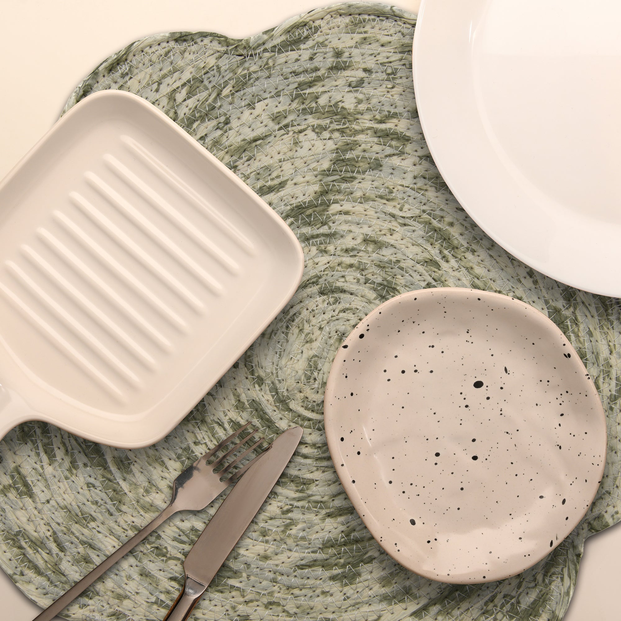 Fresh Green and Beige Handwoven Flower Placemat – Nature-Inspired Rustic Elegance - Set of 6