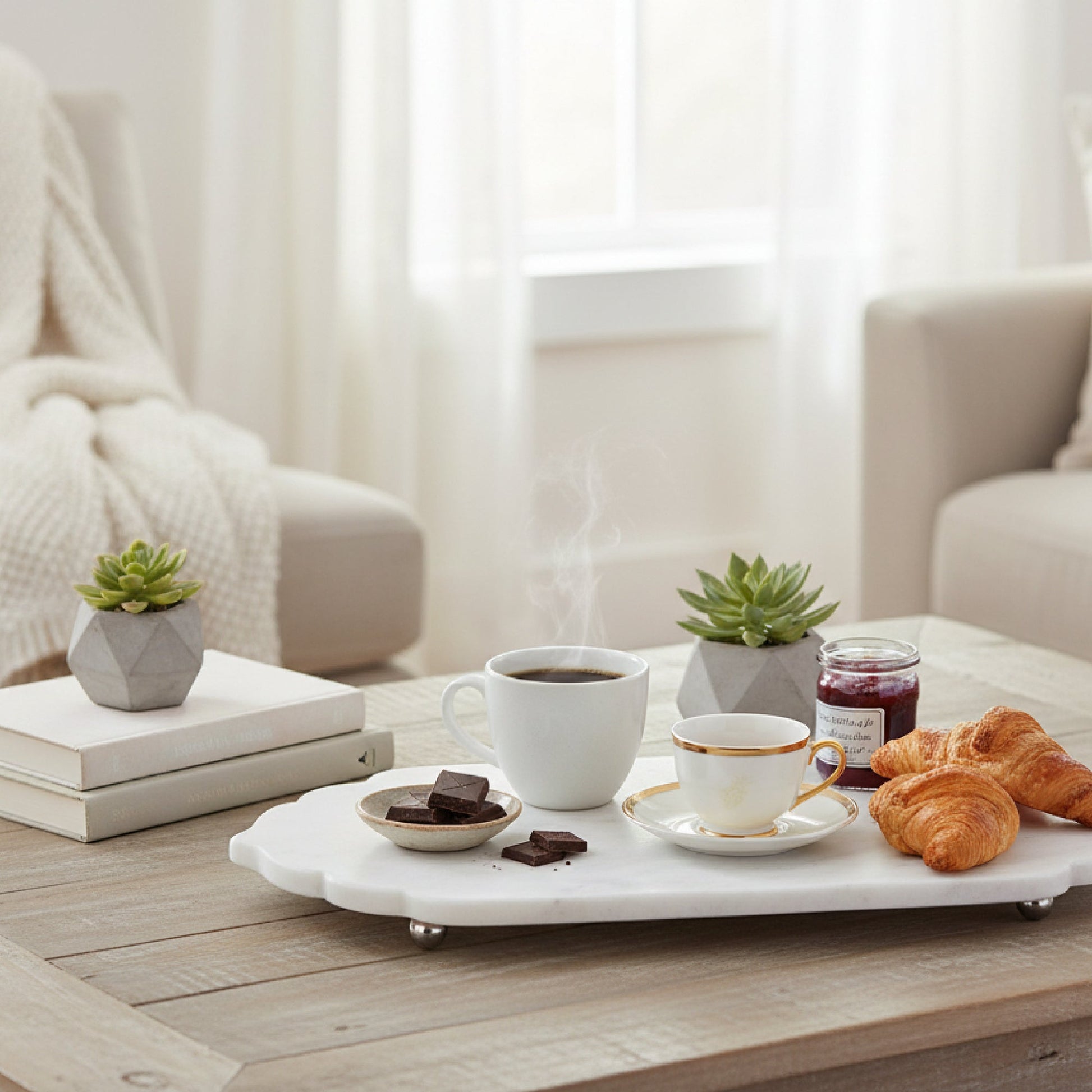 Daphne White Marble Oval Tray with Stand