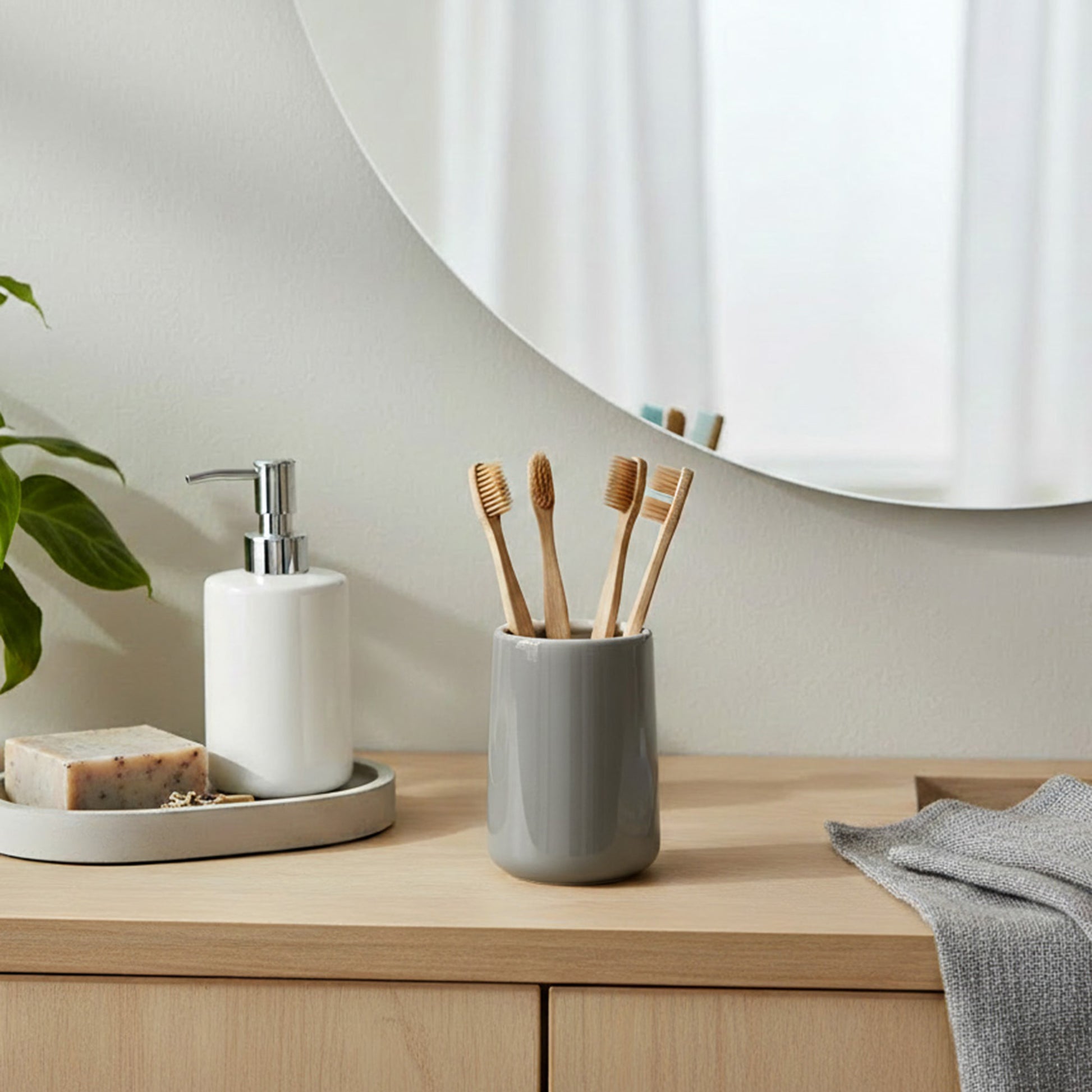 Modern Grey Ceramic Toothbrush Holder - Set of 2