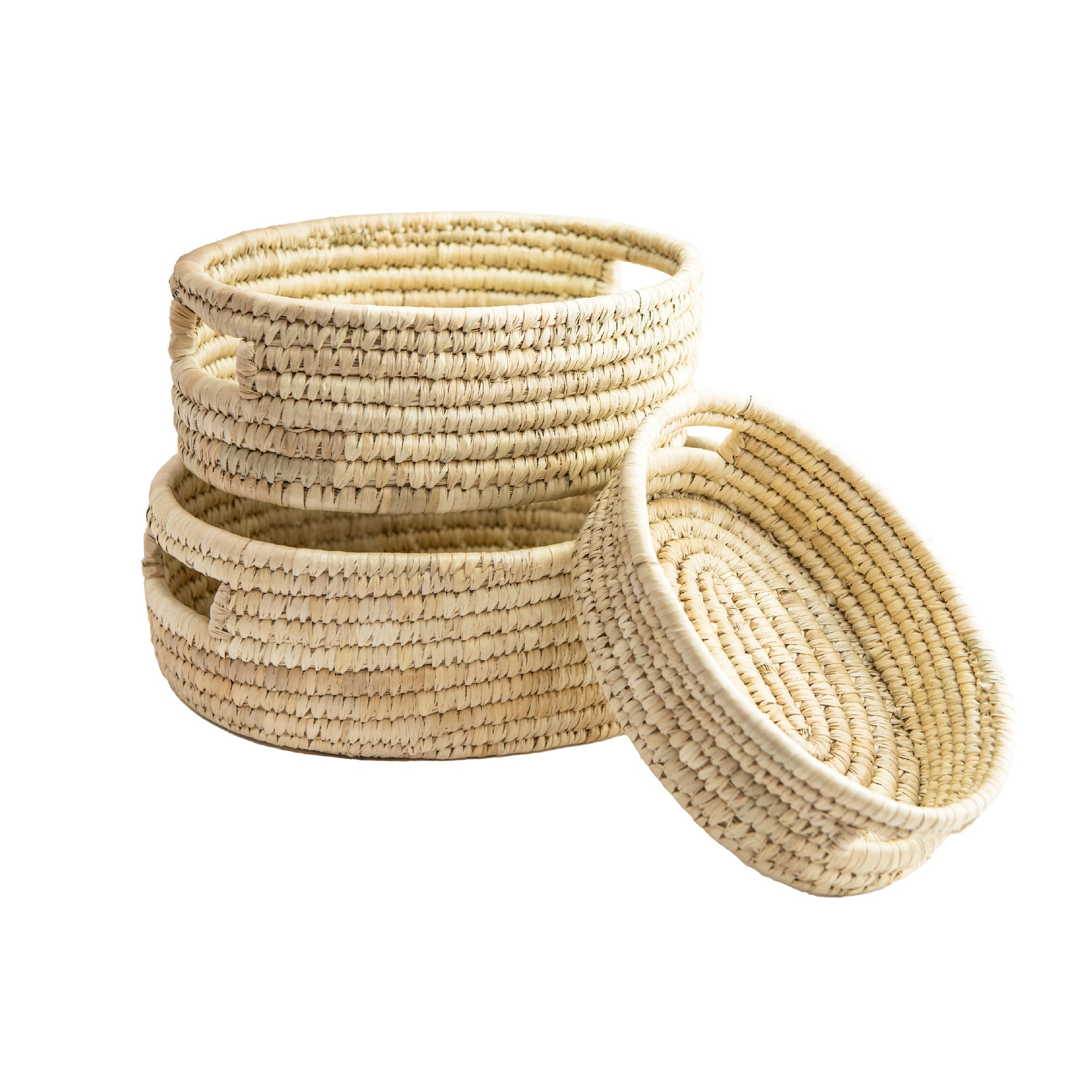 Set of 3 Oval Natural Grass Baskets with Practical Handles for Easy Carrying