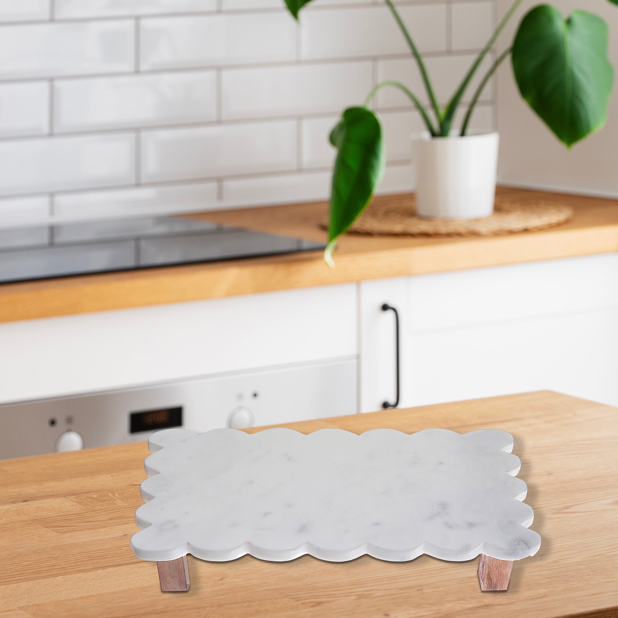 Set Of 2 Rectangle Scallop Marble Cake Plate With Acacia Wood Stand, Rectangular Marble Cake Stand Set, Scalloped Serving Plate With Acacia Base, Luxury Dessert Display