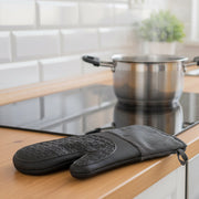 Solid Black Heat-Resistant Silicone Oven Mitt - Set of 2