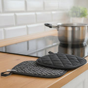 Solid Black Heat-Resistant Silicone Pot Holder - Set of 2