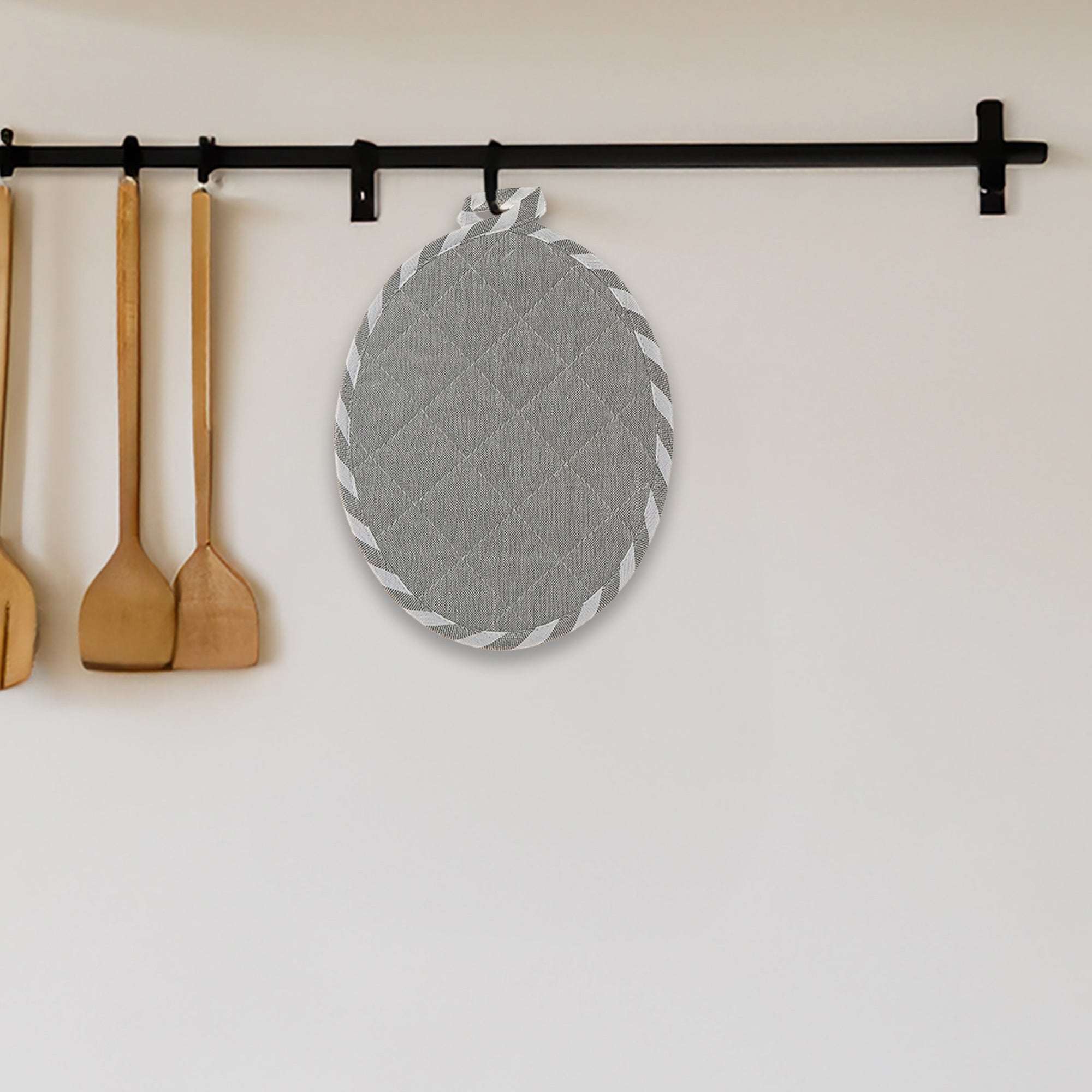 Stripe and Neoprene Pot Holder, Heat Resistant Kitchen Accessory, Modern Cooking Décor
