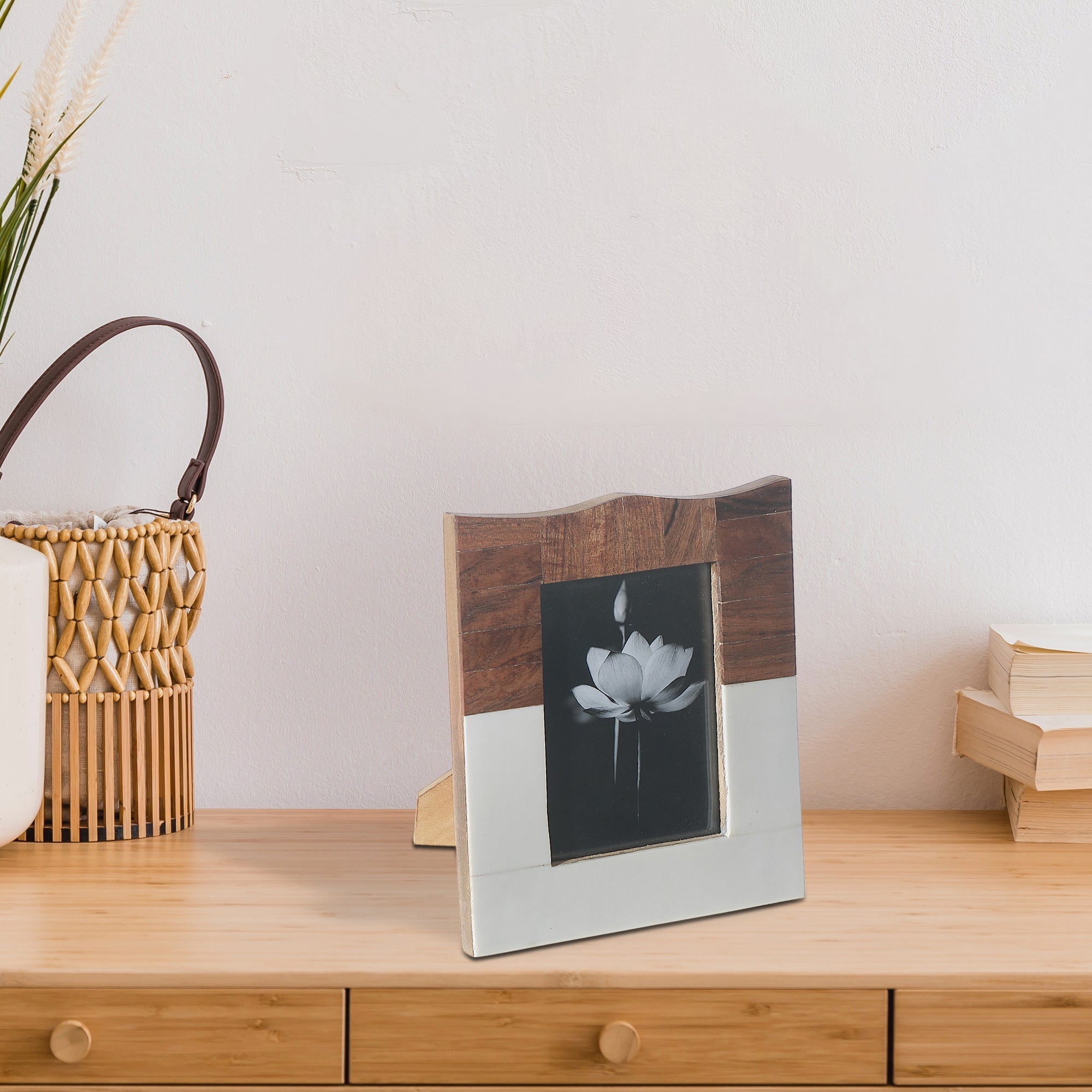 Wooden And Resin Inlay Photo Frame, Decorative Picture Display, Rustic Home Decor 4X6 (Copy)