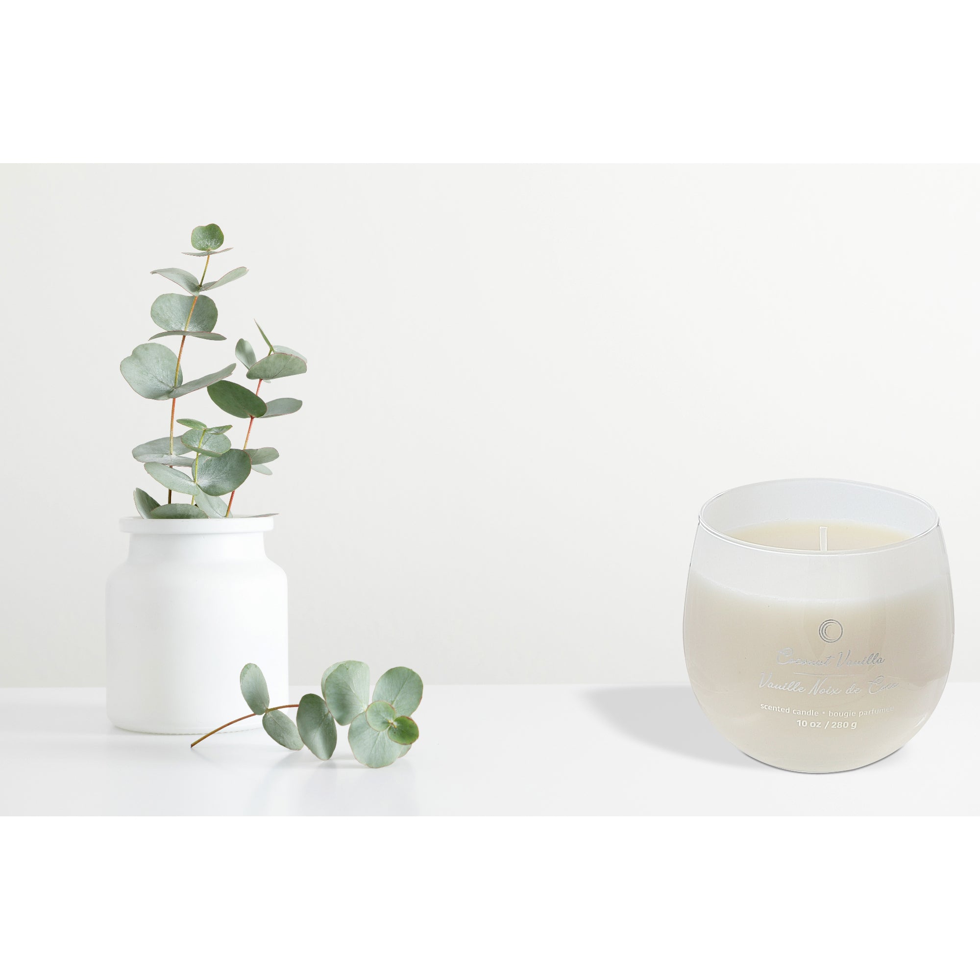 10 Oz High Gloss Curved Candle Coconut Vanilla, Decorative Candle, Home Accent