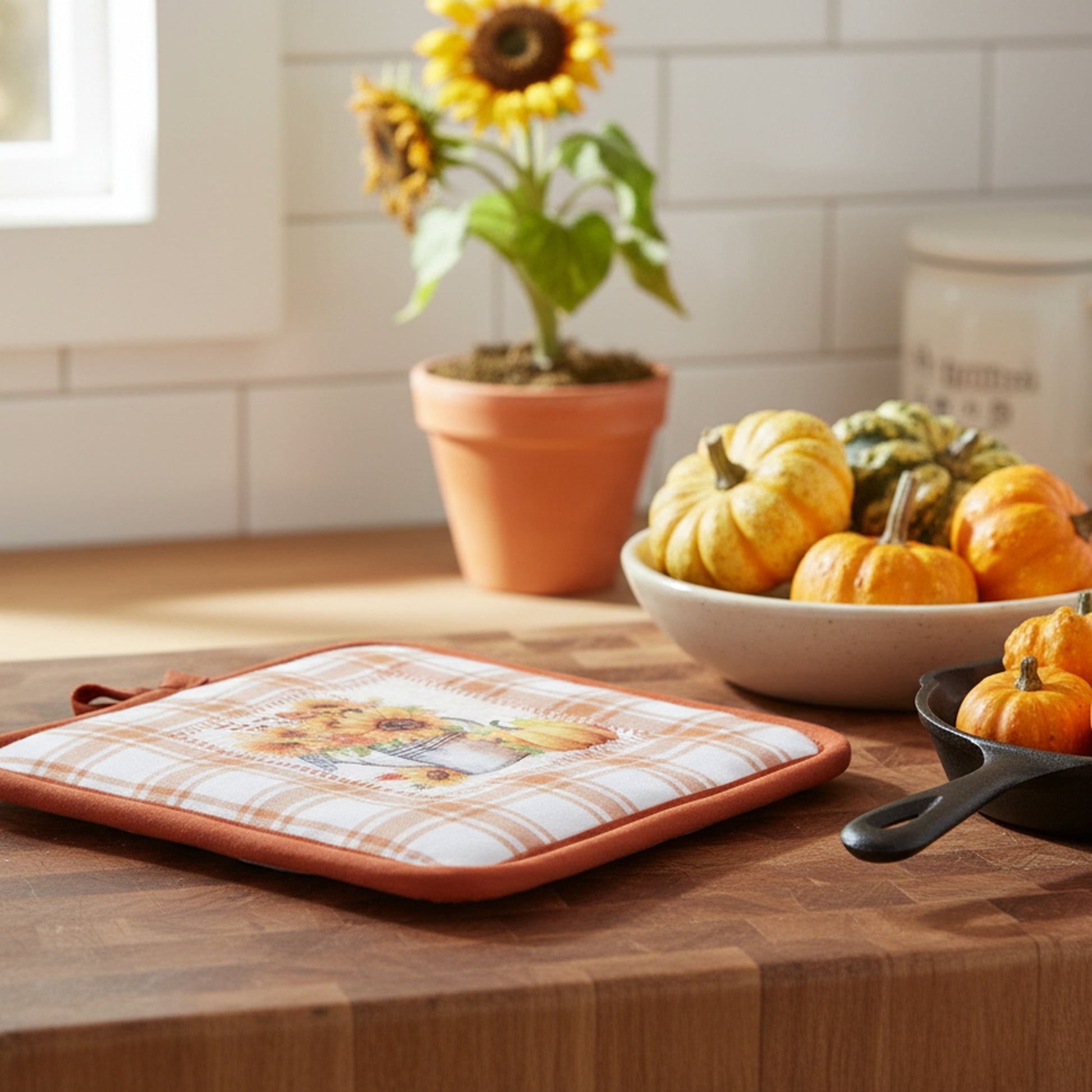 8" Pot Holder Orange Plaid Sunflower & Pumpkin, Fall Harvest, Pot Holder, Holiday Decor- Set of 6