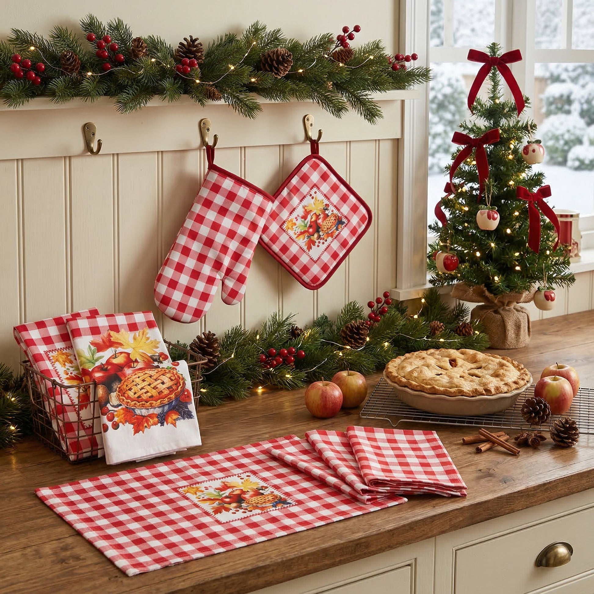 3 Piece Kitchen Set Red Plaid Apple Pie, Holiday Decor- Set of 2