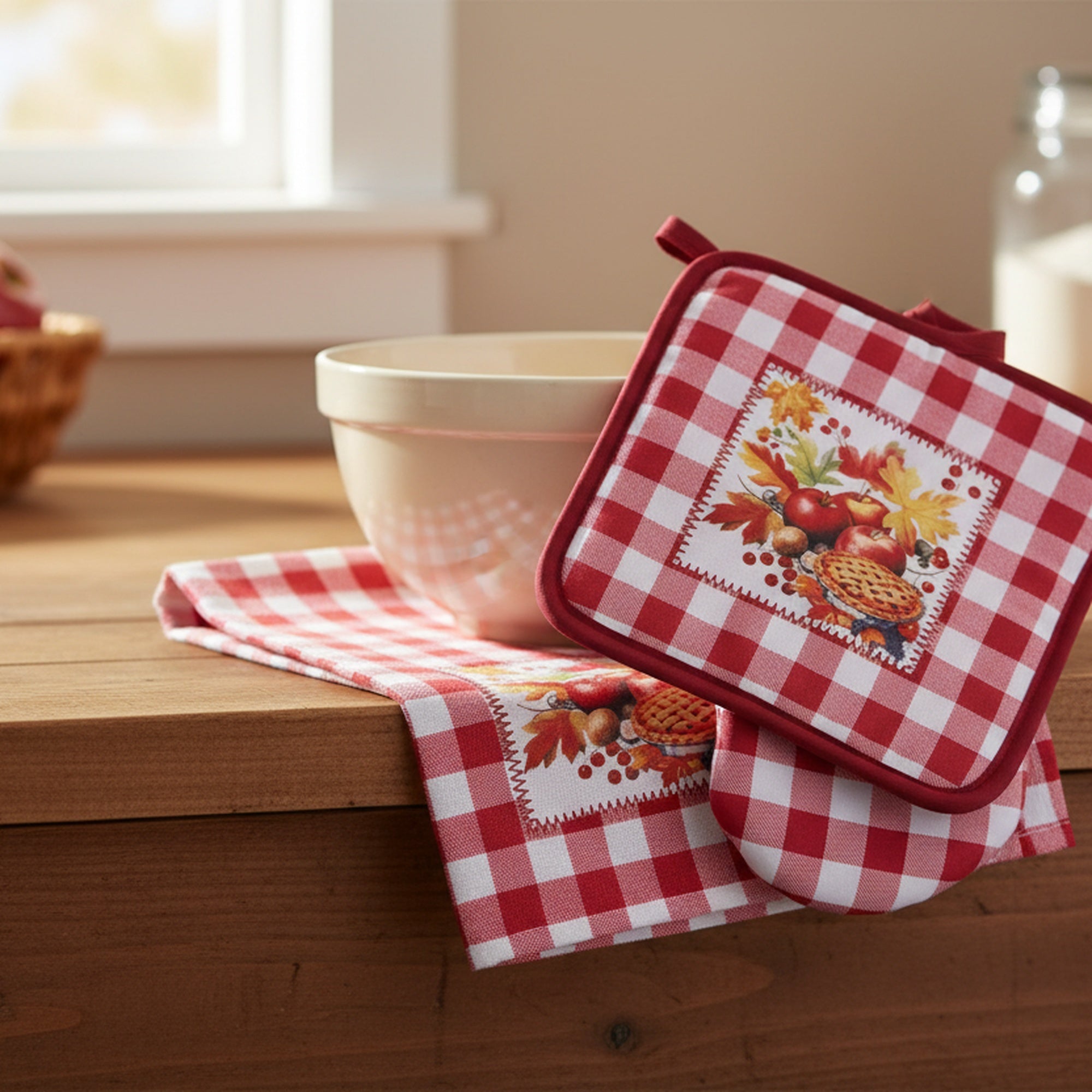 3 Piece Kitchen Set Red Plaid Apple Pie, Holiday Decor- Set of 2