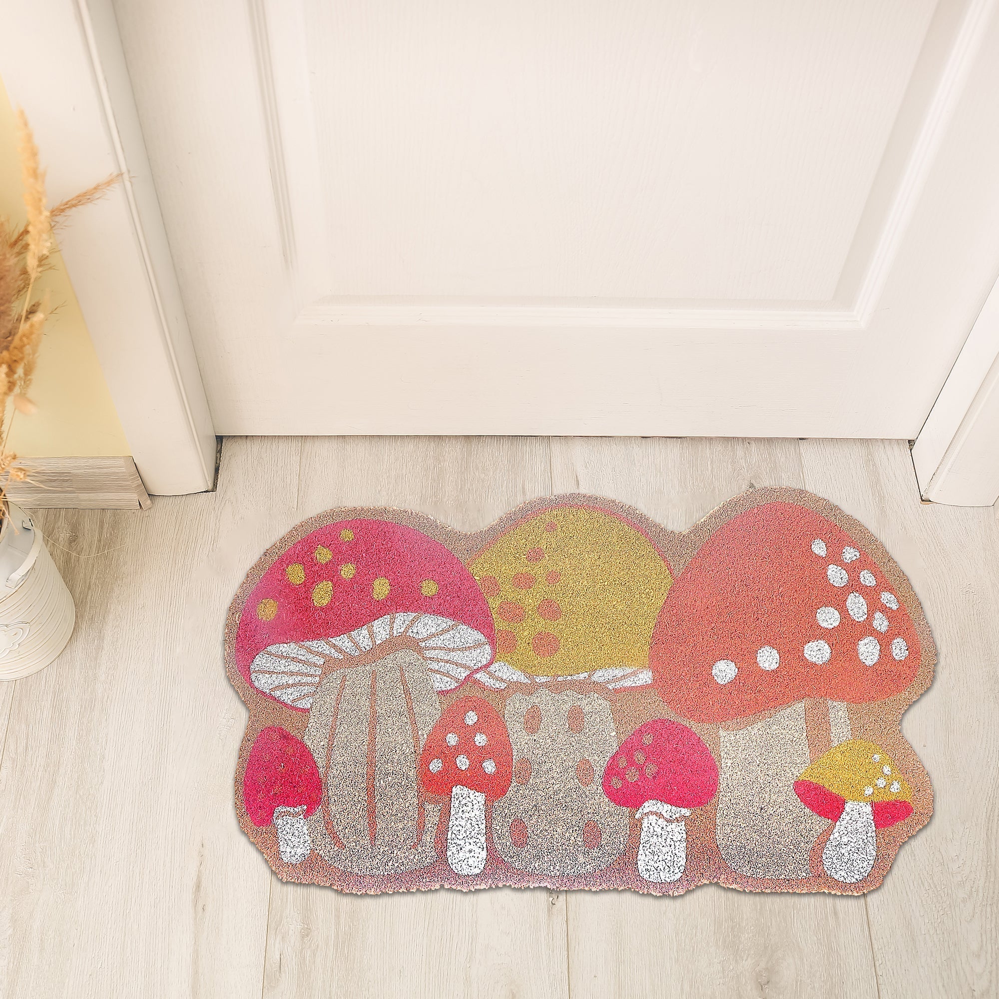 Mushroom Shape Coir Door Mat, Mushroom Shaped Welcome Mat, Whimsical Coir Entry Rug, Cottage Style Front Door Mat, Natural Fiber Doormat