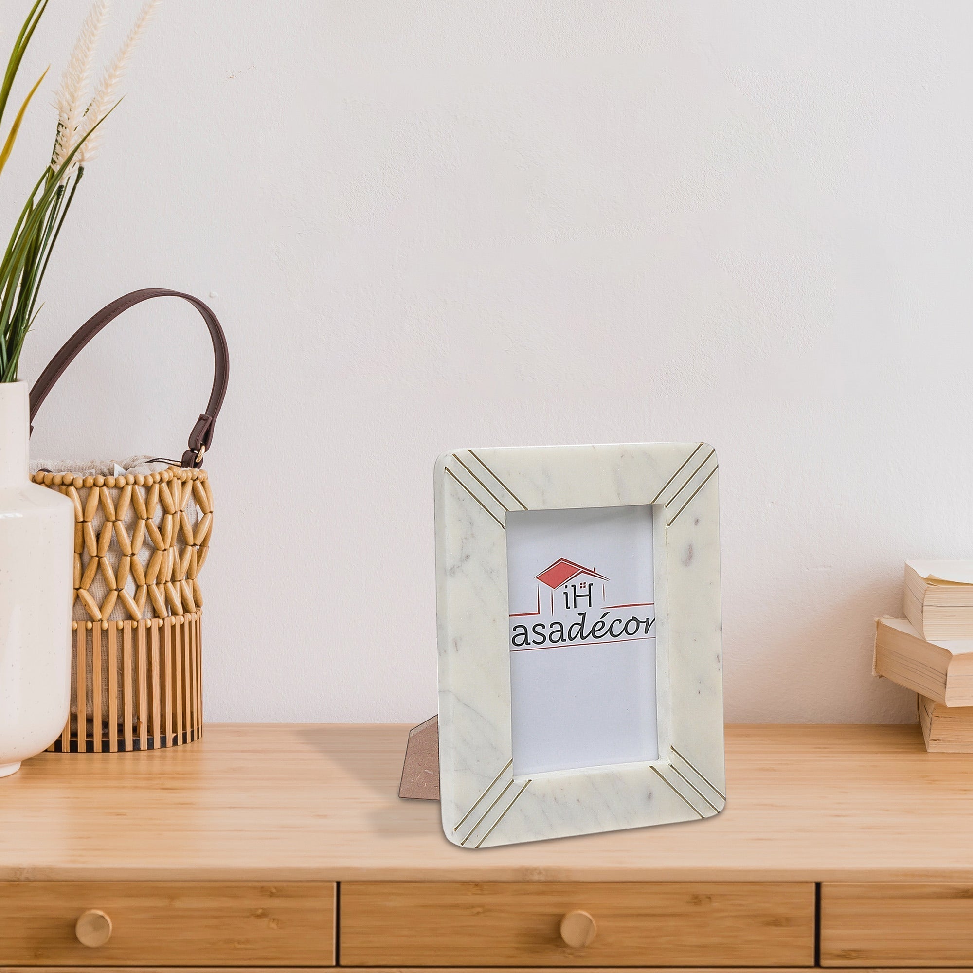 Marble White Picture Frame With Brass Inlay, Decorative Photo Display, Home Decor