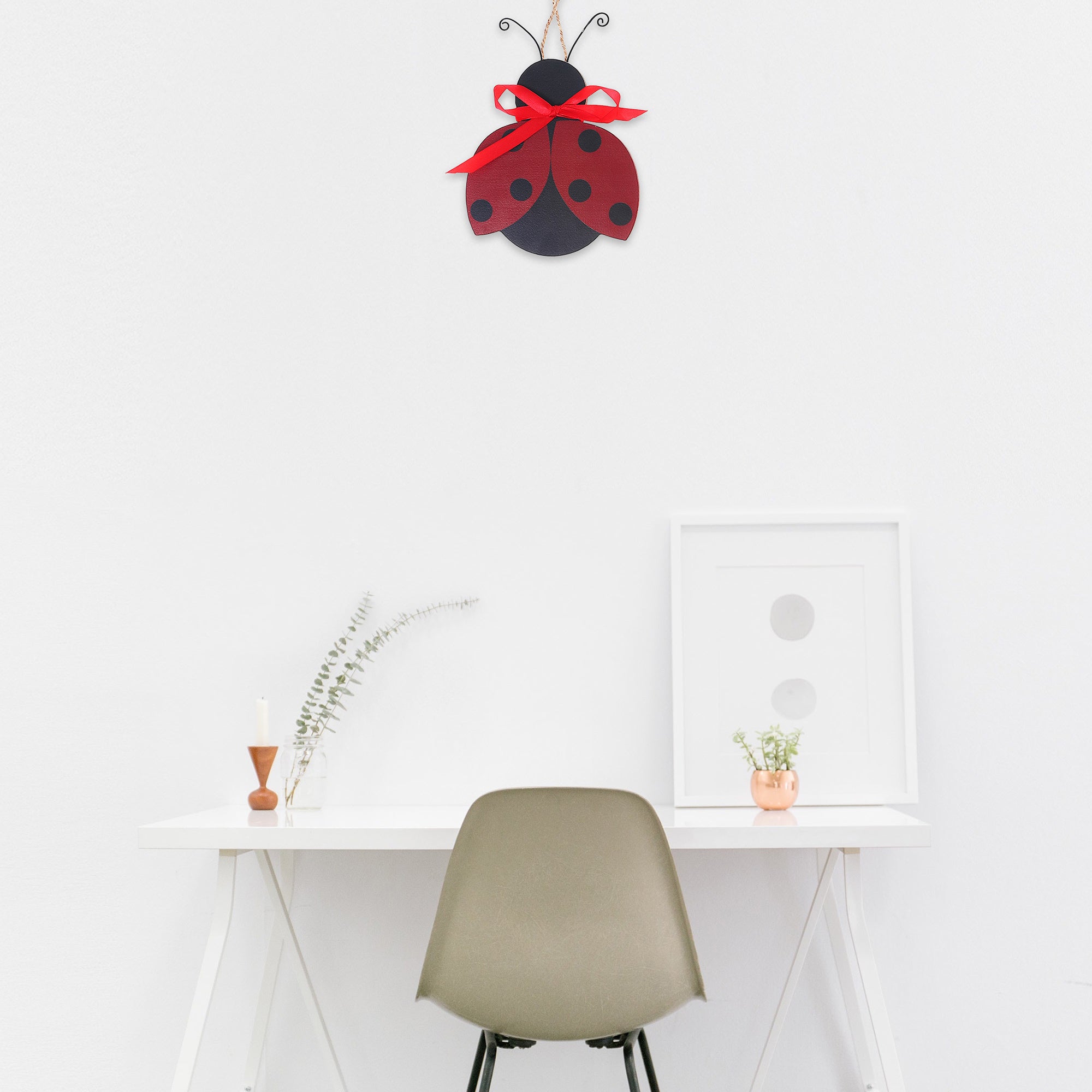 Wooden Ladybug Figurine Wall Hanger, Garden Wall Decor, Home Accent