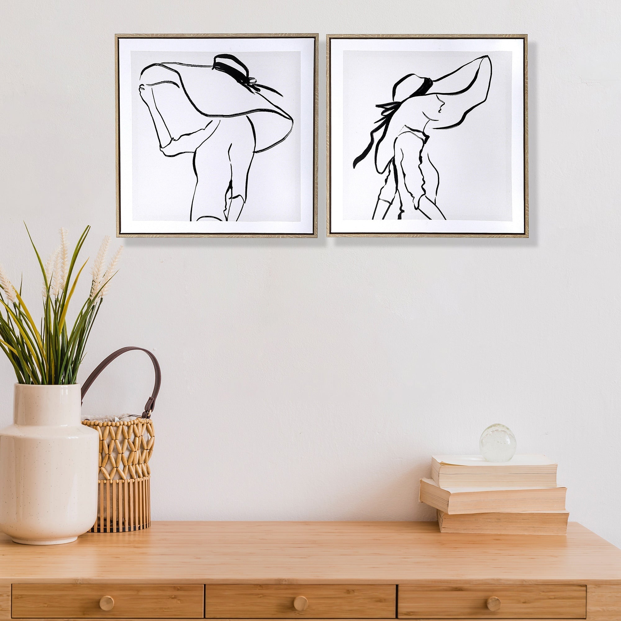 Framed Canvas Wall Art Lady In Large Hat Set Of 2, Fashion Illustration Wall Decor