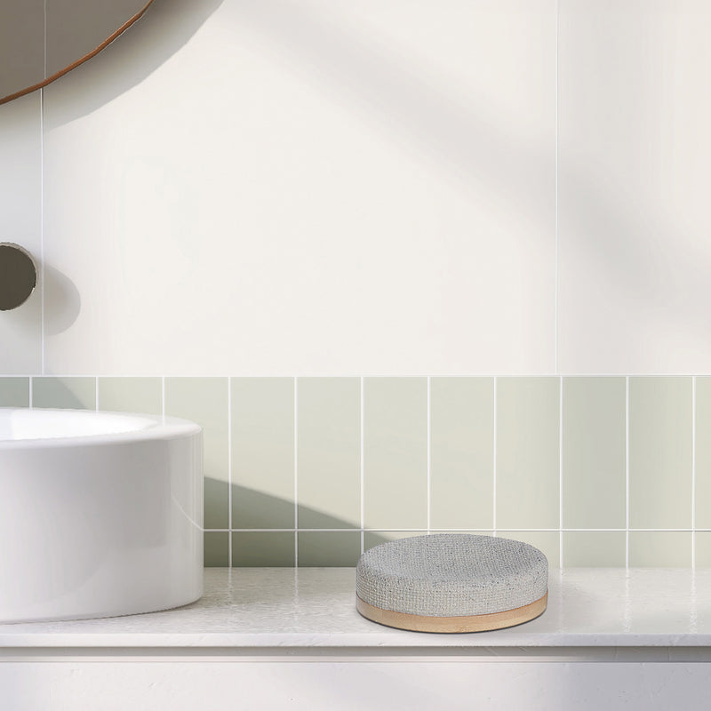 Polyresin Soap Dish With Bamboo Base