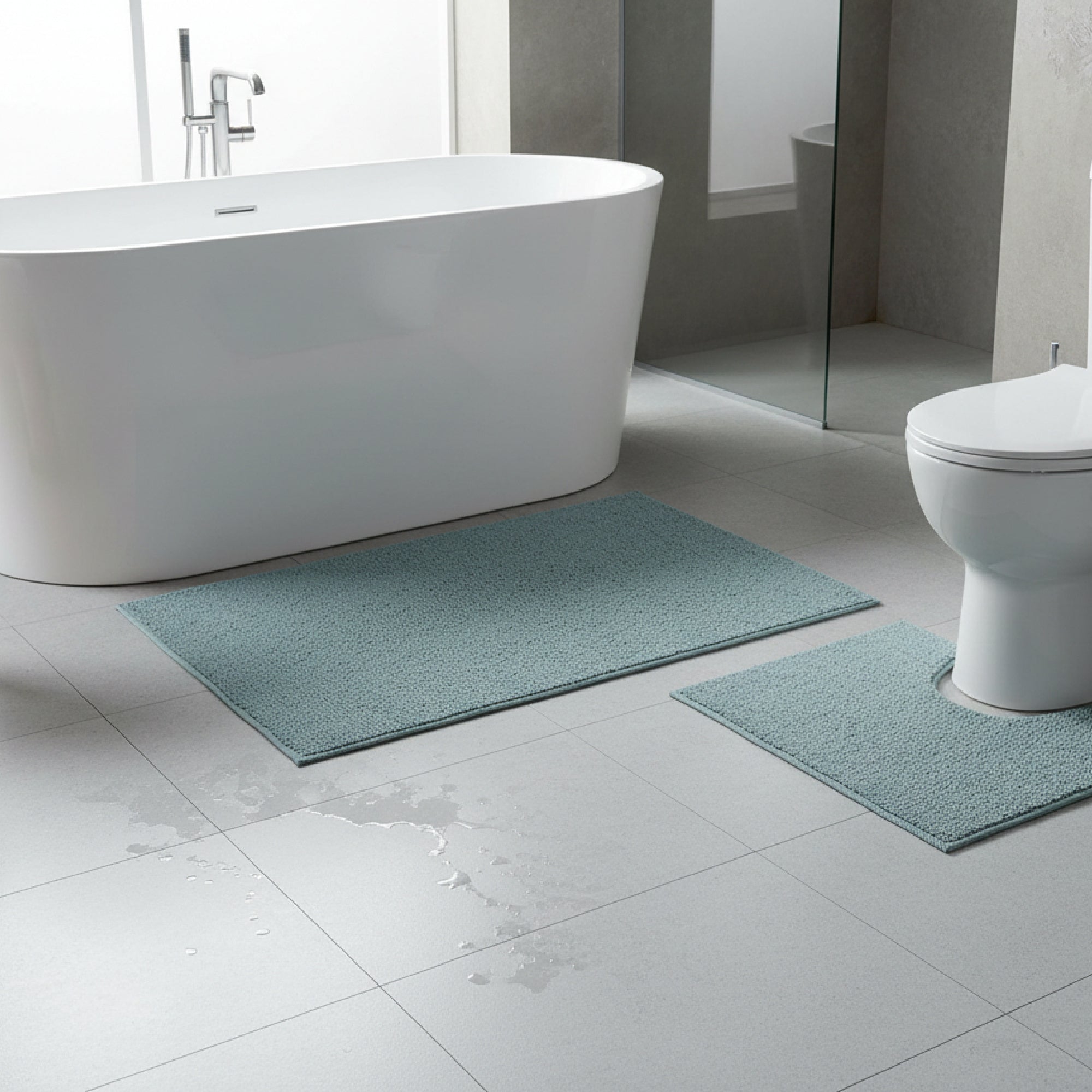 2-Piece Cotton Bath Mat Set with Rubber Backing in Blue