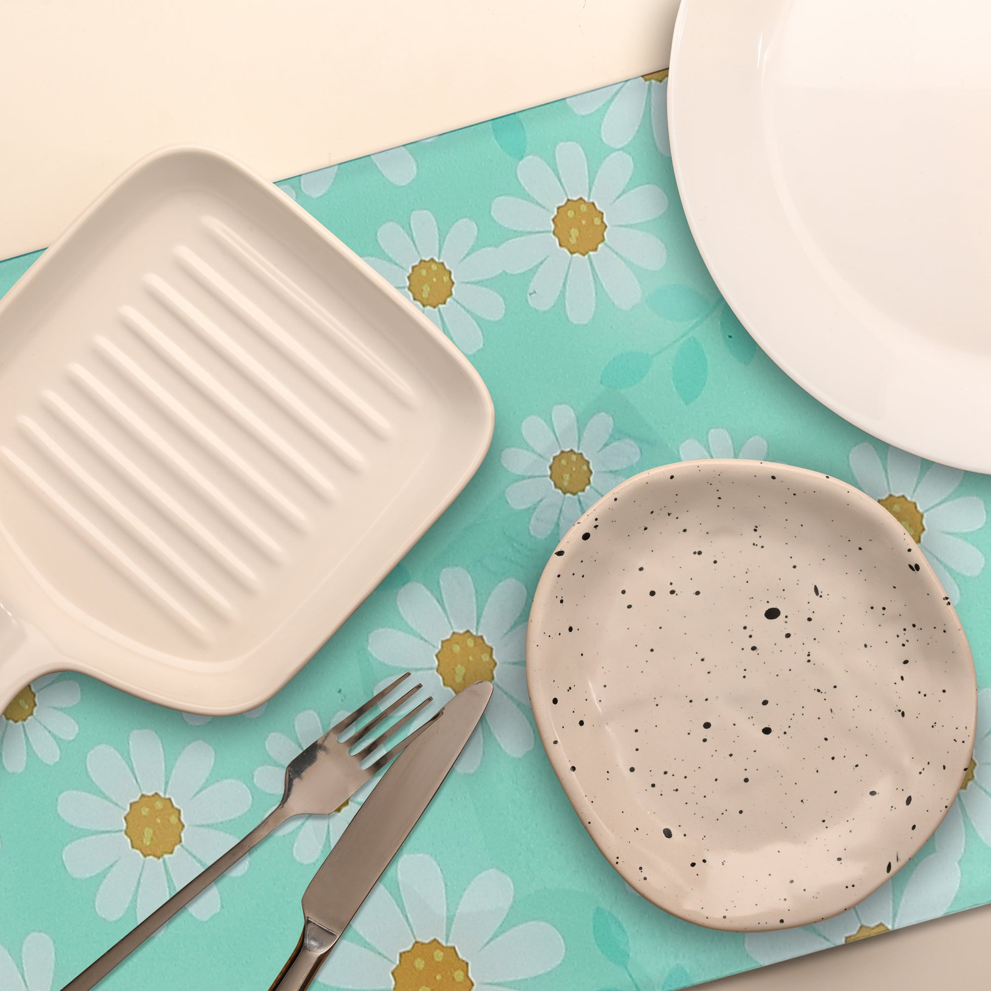 Printed Glass Cutting Board Daisy Print - Set of 2 Floral Kitchen Cutting and Serving Board