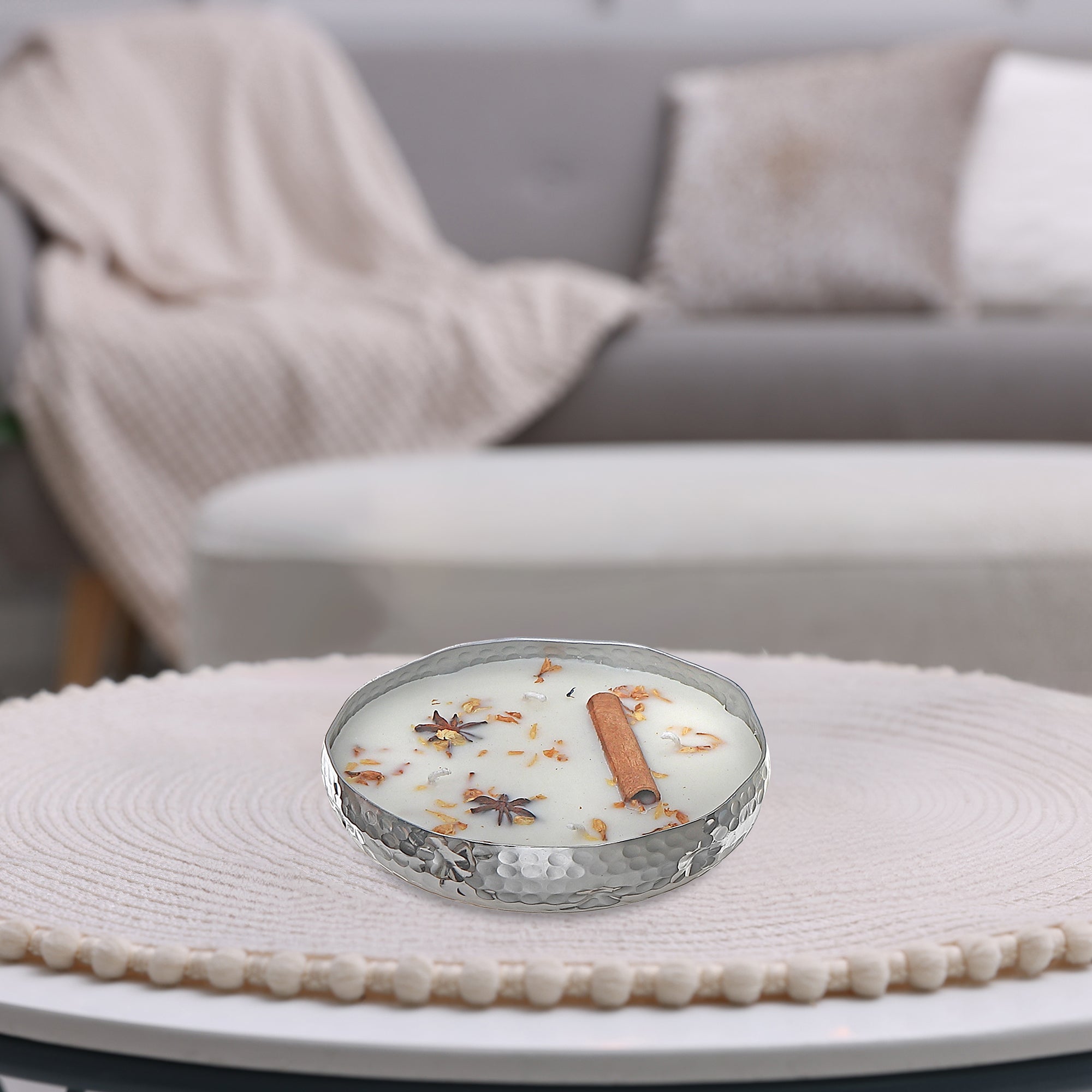 10.6oz 4-Wick Soy Candle in Metal Dish – Vanilla Madagascar Scent, Home Fragrance