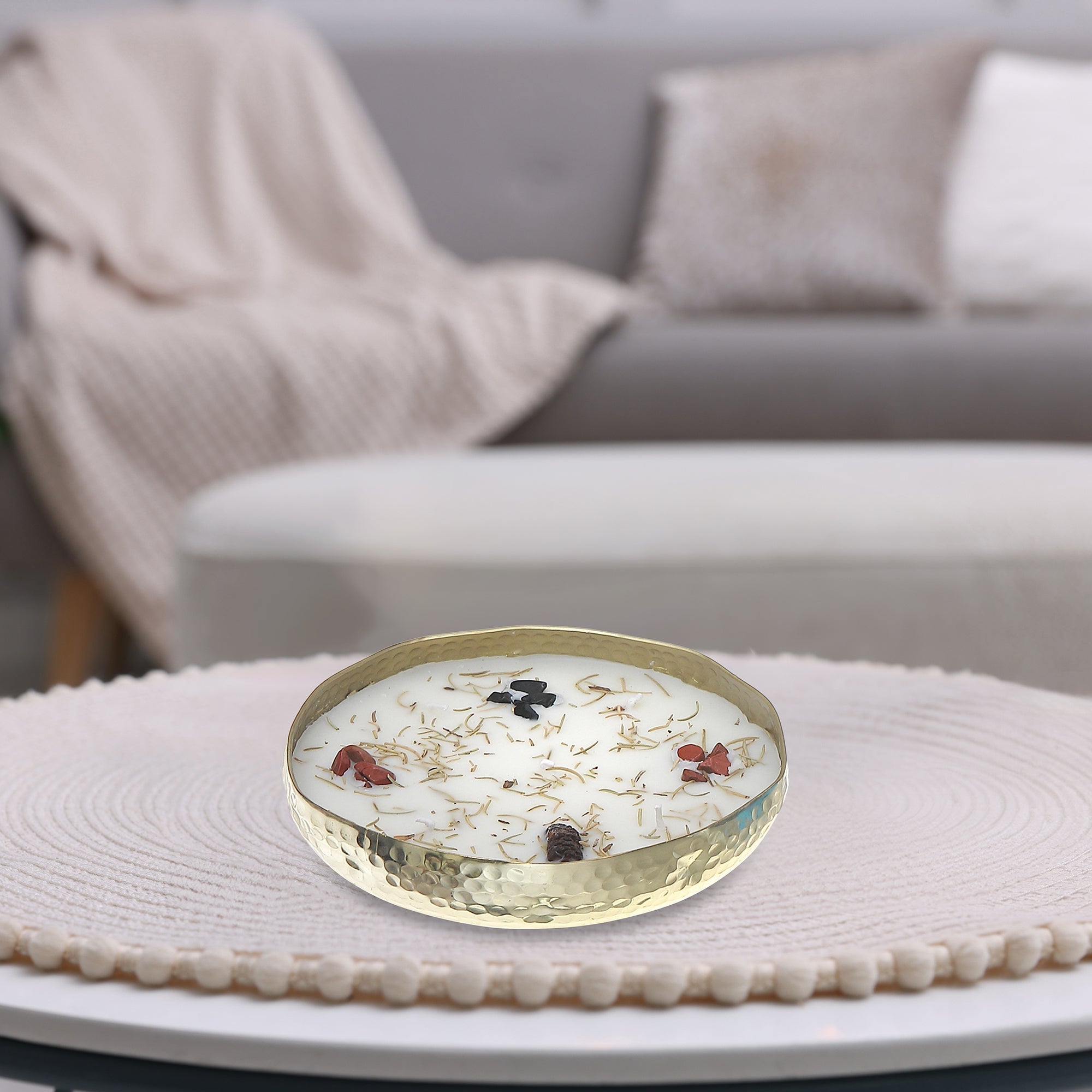 14oz 5-Wick Soy Candle in Metal Dish – Mahogany Oak Scent, Home Fragrance
