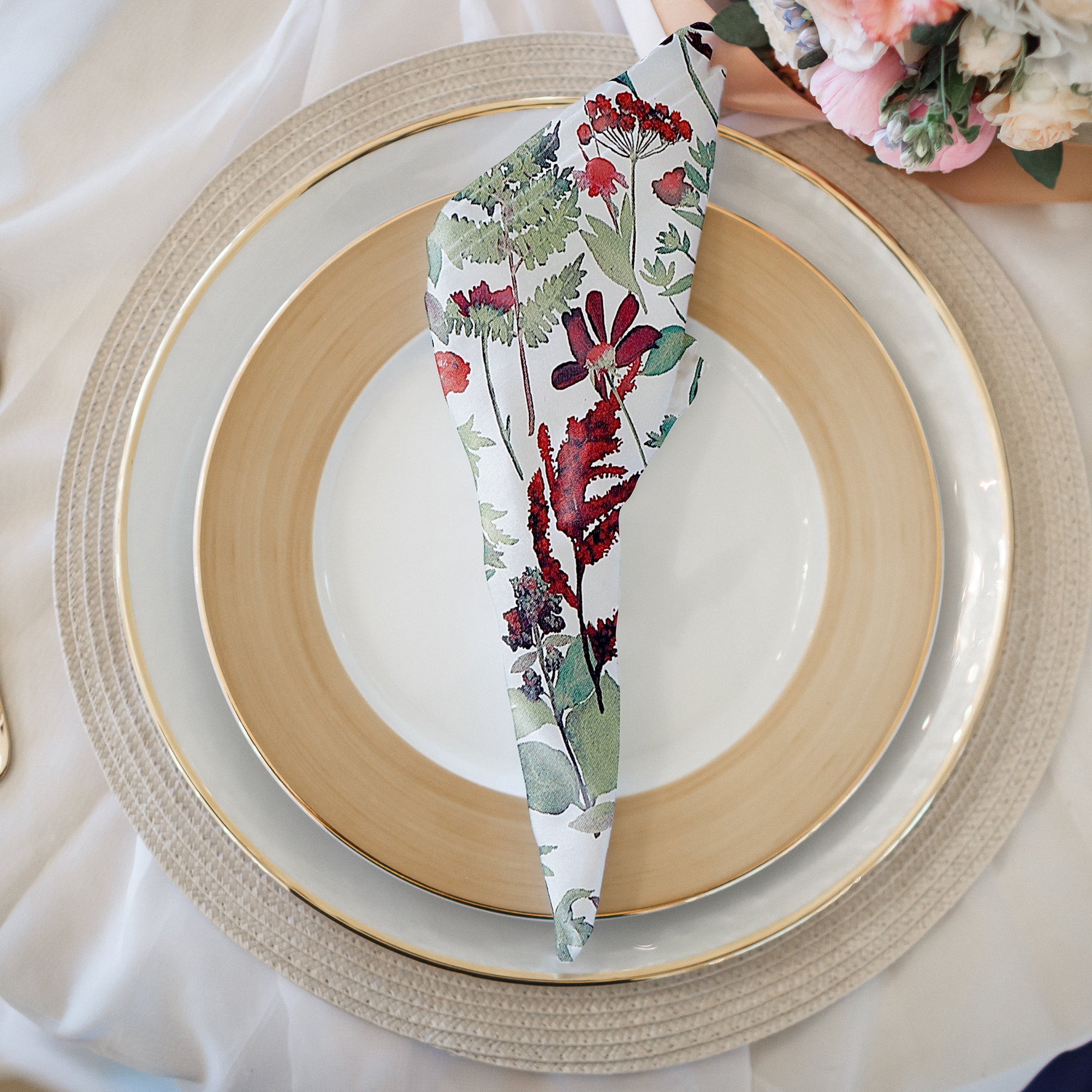 20-Pack 3-Ply Luncheon Napkins with Wild Flowers Design - Set of 6