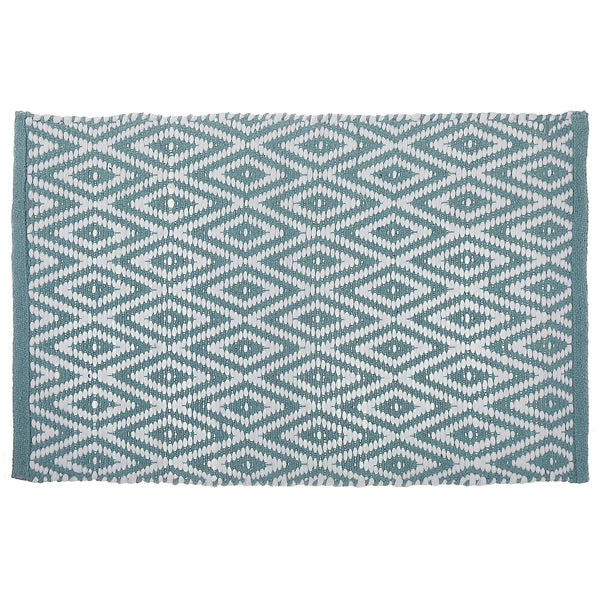 Handwoven Diamond Rug (20" X 32")