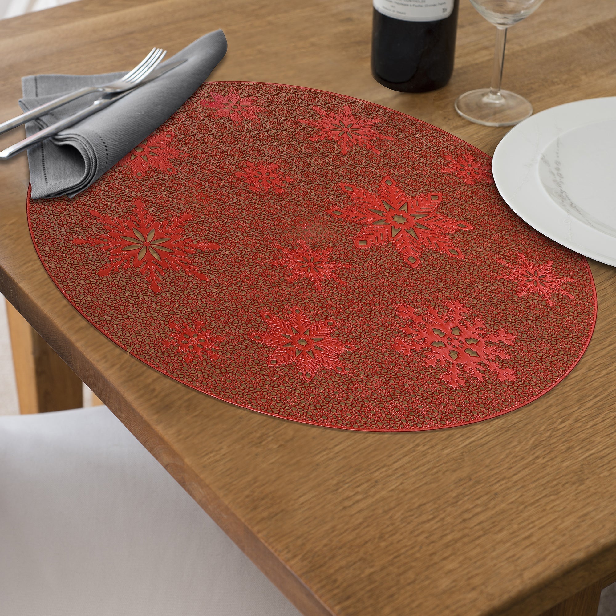 PVC Round Cut Out Snowflake Placemat Set of 12 Red – Christmas Table Decor, Holiday Dining Accent, Winter Seasonal Decoration