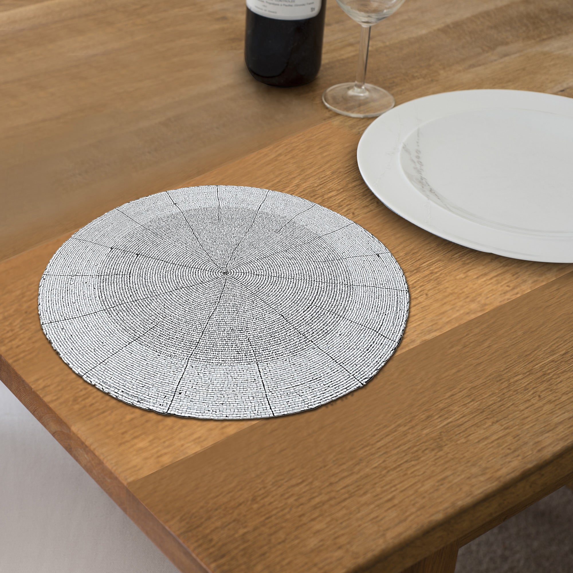 Christmas Beaded Round Placemat White Set Of 4, Holiday Table Decor, Festive Dining Accent
