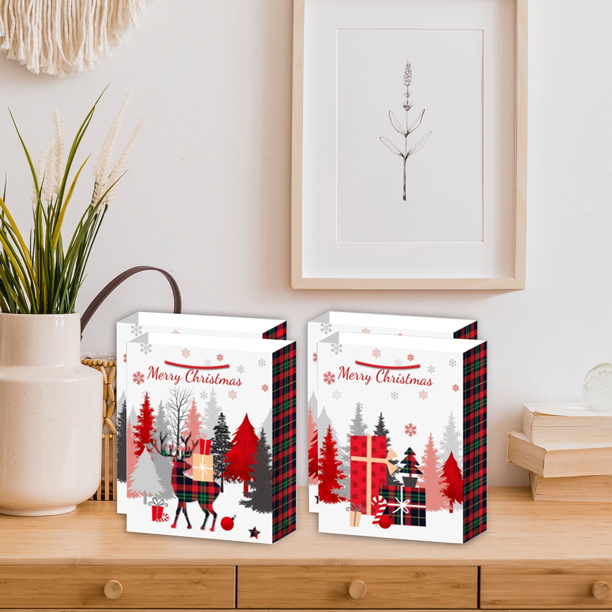 Christmas Gift Bags Set of 12 Buffalo Plaid Medium – Holiday Gift Bag, Christmas Packaging, Festive Party Bags