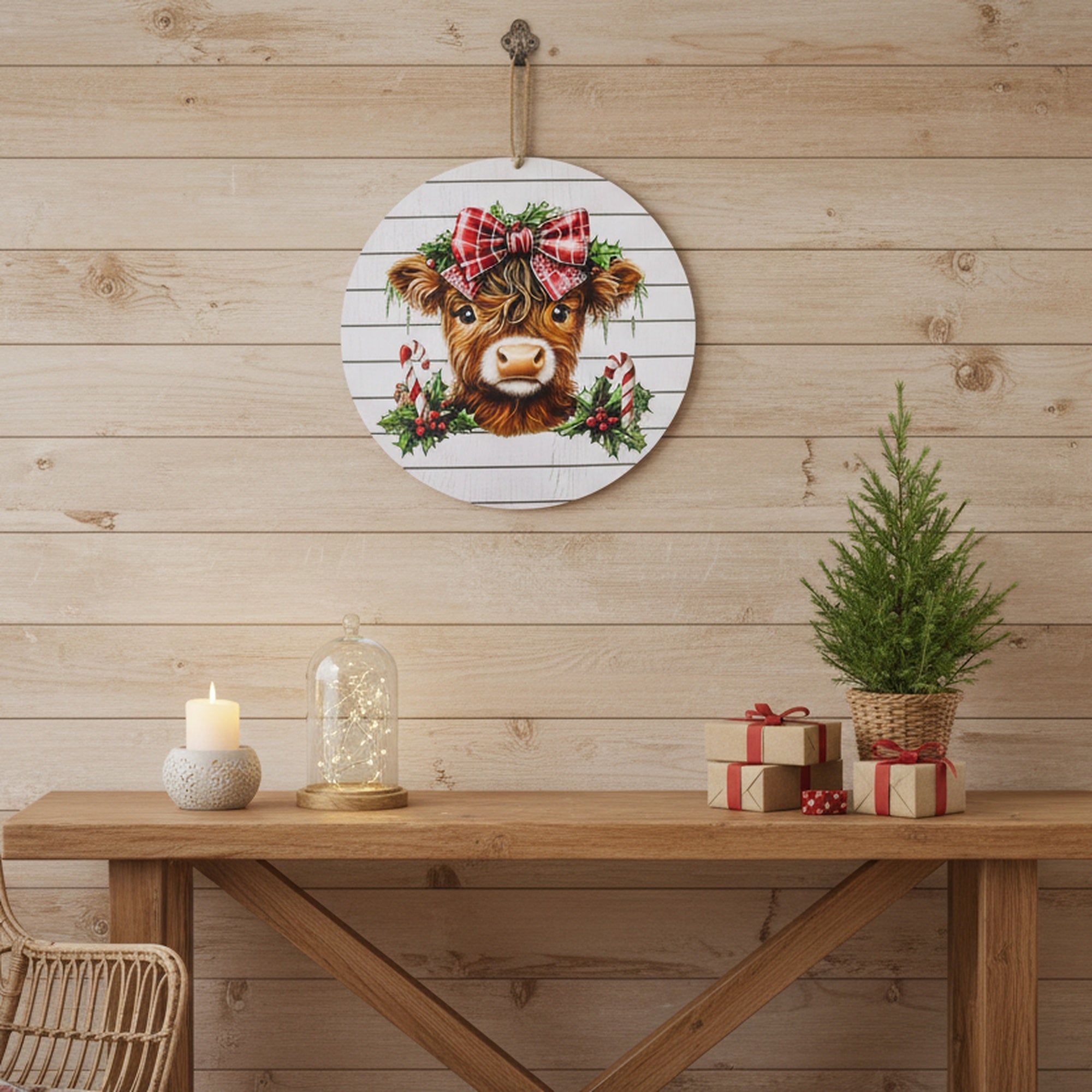 Round Wall Hanger Festive Highland Cow, Wall Decor, Holiday Decor