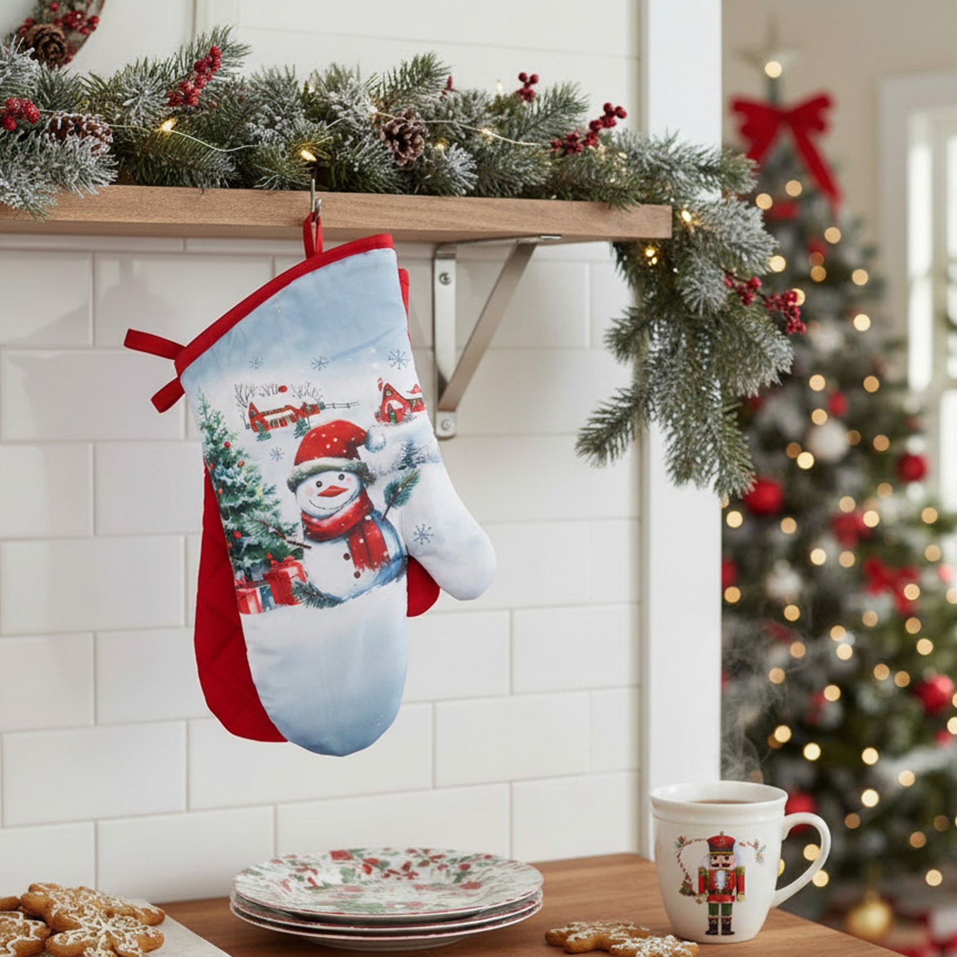 14" Oven Mitts 2 Piece Snowman with Tree, Christmas, Holiday Decor- Set of 2