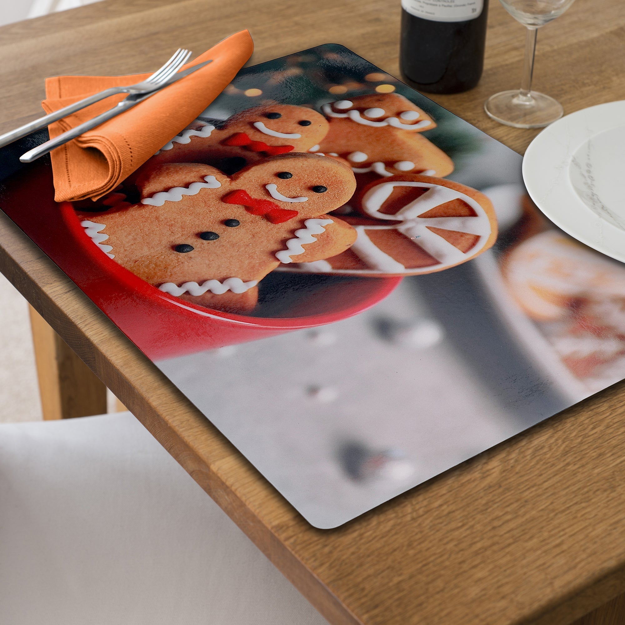 Plastic Placemat Set of 12 Gingerbread Cookies – Christmas Table Decor, Holiday Dining Accent, Winter Seasonal Decoration