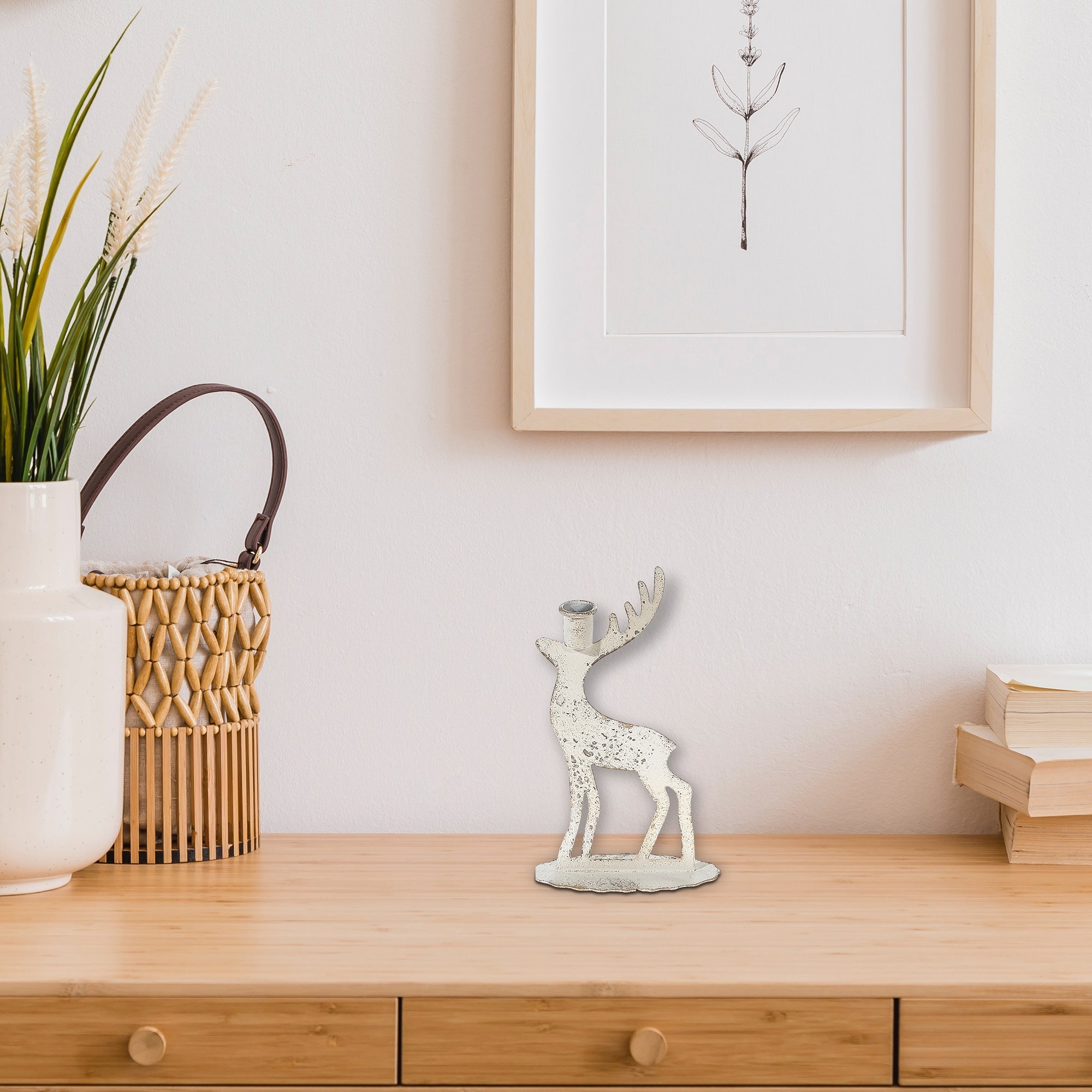 Distressed White Metal Deer Figurine – Christmas Holiday Décor