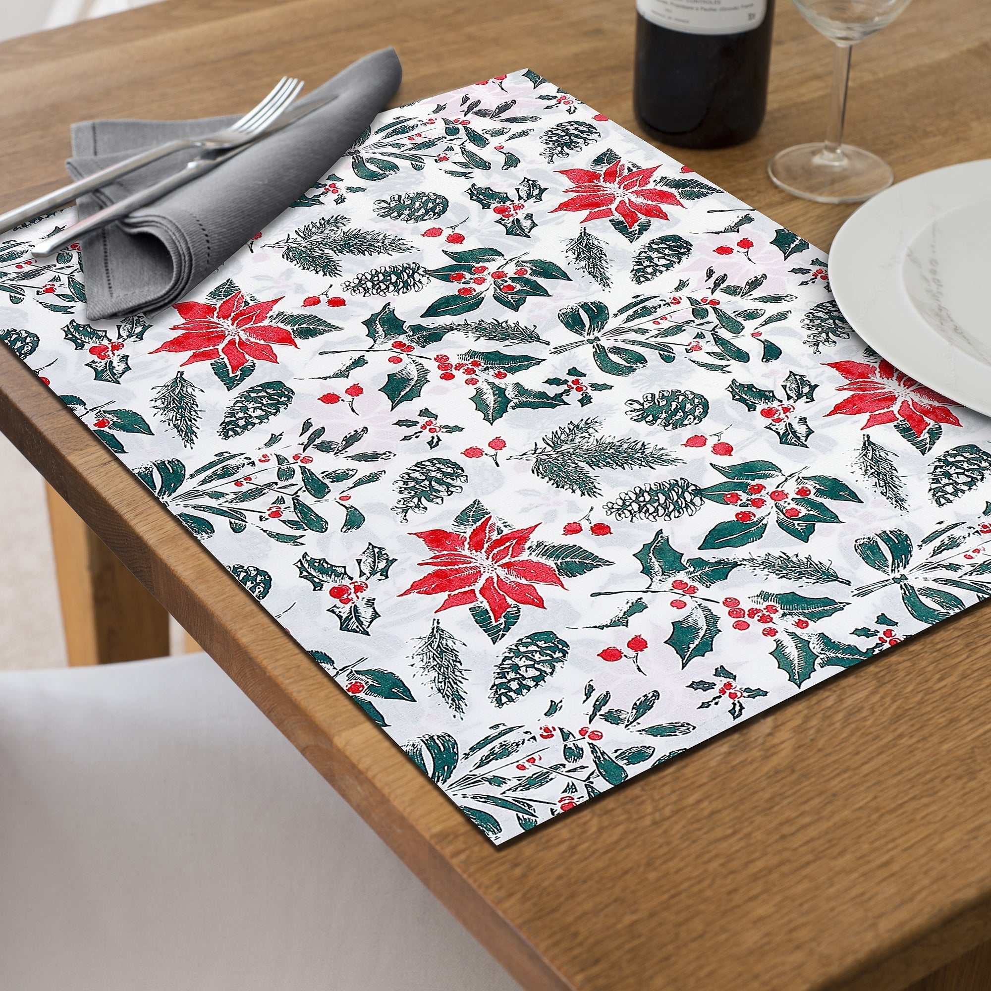 Cotton Placemat Set of 12 Mistletoe Poinsettia – Christmas Table Decor, Holiday Dining Accent, Winter Seasonal Decoration