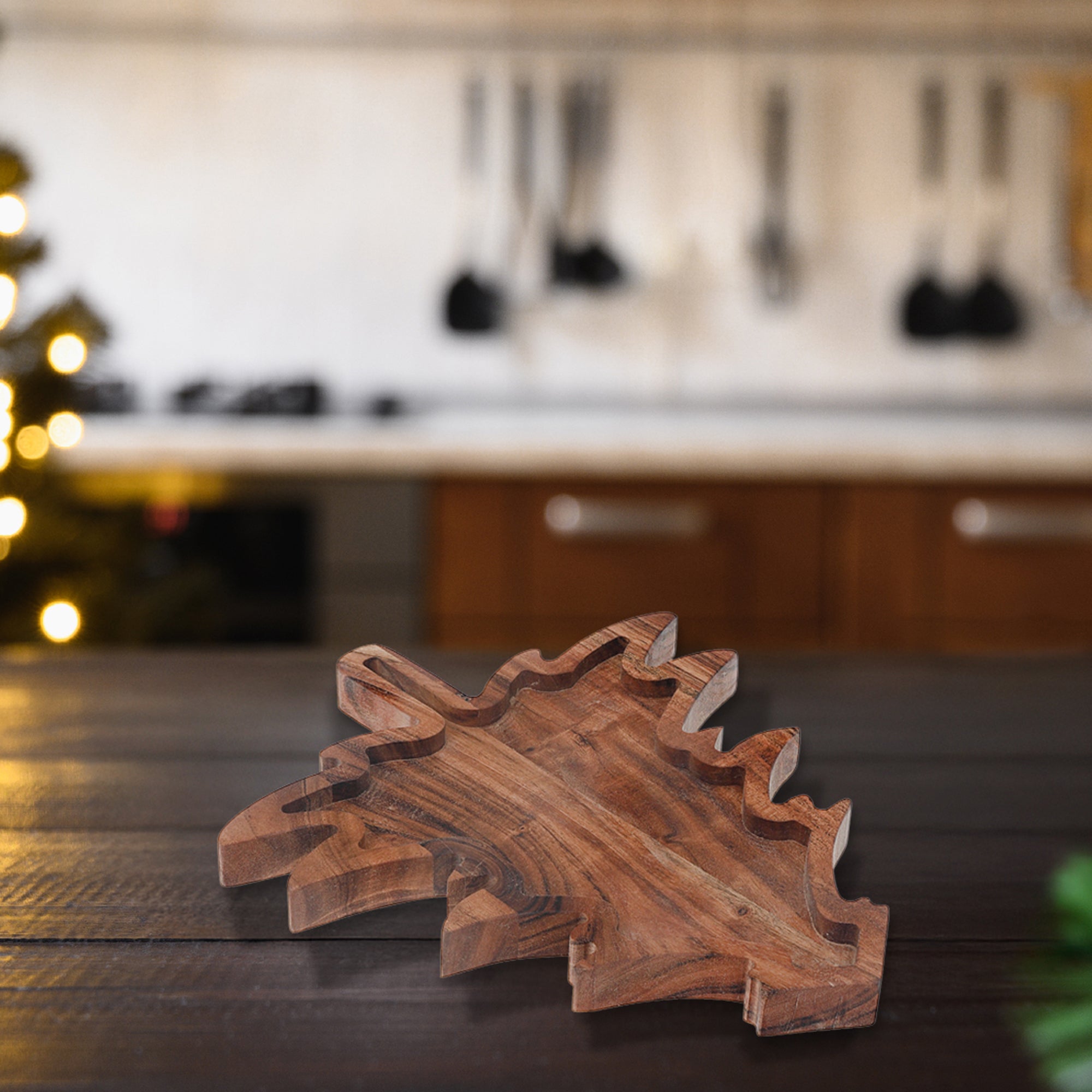 Acacia Oiled Wooden Christmas Tree Serving Board – Holiday Cheese & Charcuterie Tray